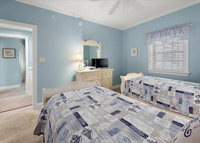 3 Bedroom Ocean Block At Seaside Retreat Just Steps From The Beach! Holiday home Ocean City